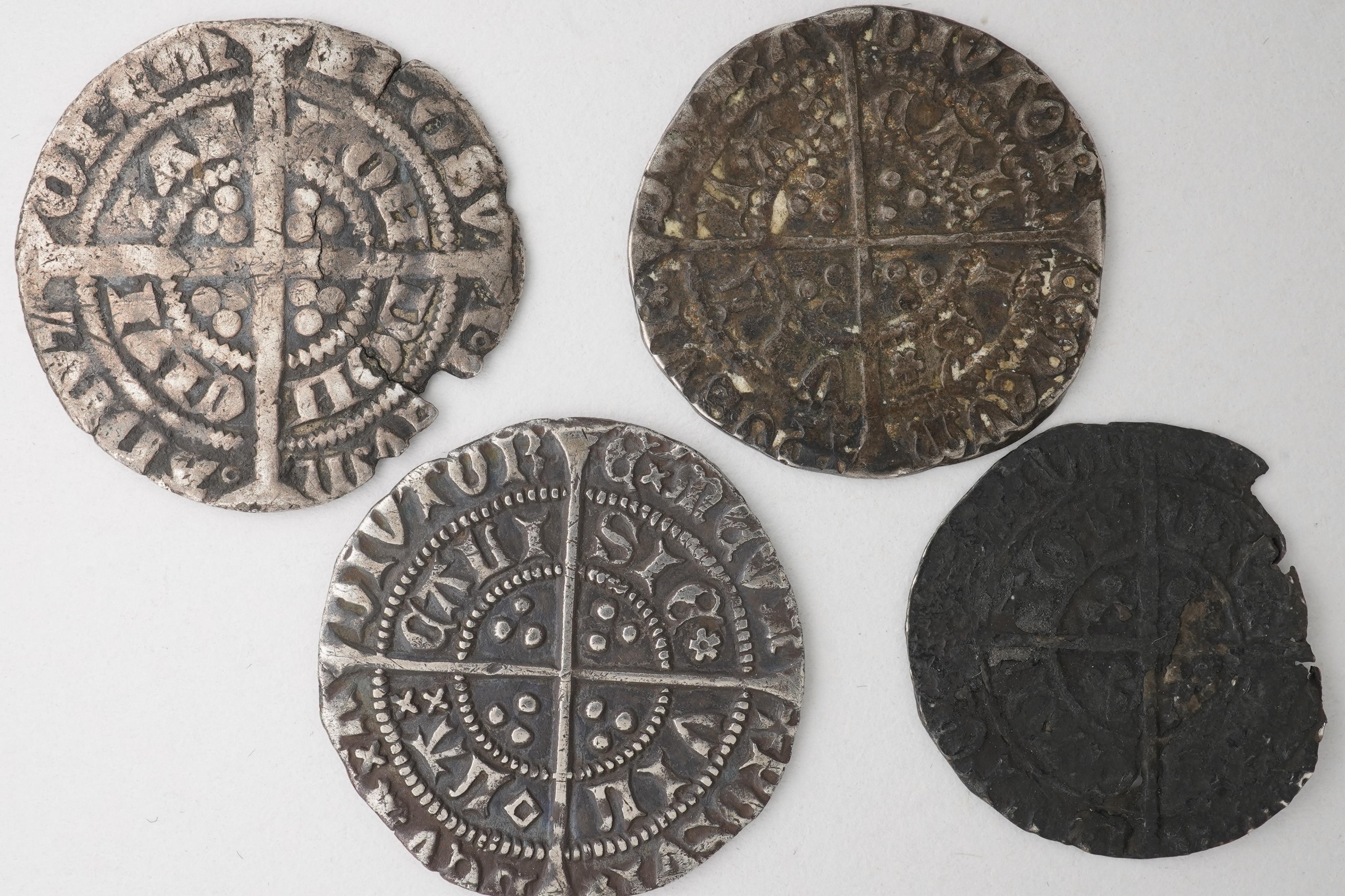 British silver hammered coins, Edward III (1327-1377), halfgroat, mm. cross 1, 1351-2, 2g, Henry V (1413-22), halfgroat, mm. cross pattée, 1.9g, fine or better, Henry VI (1422-61), rosette-mascle issue, 1430-31, halfgroa